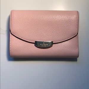 Trifold Kate spade wallet